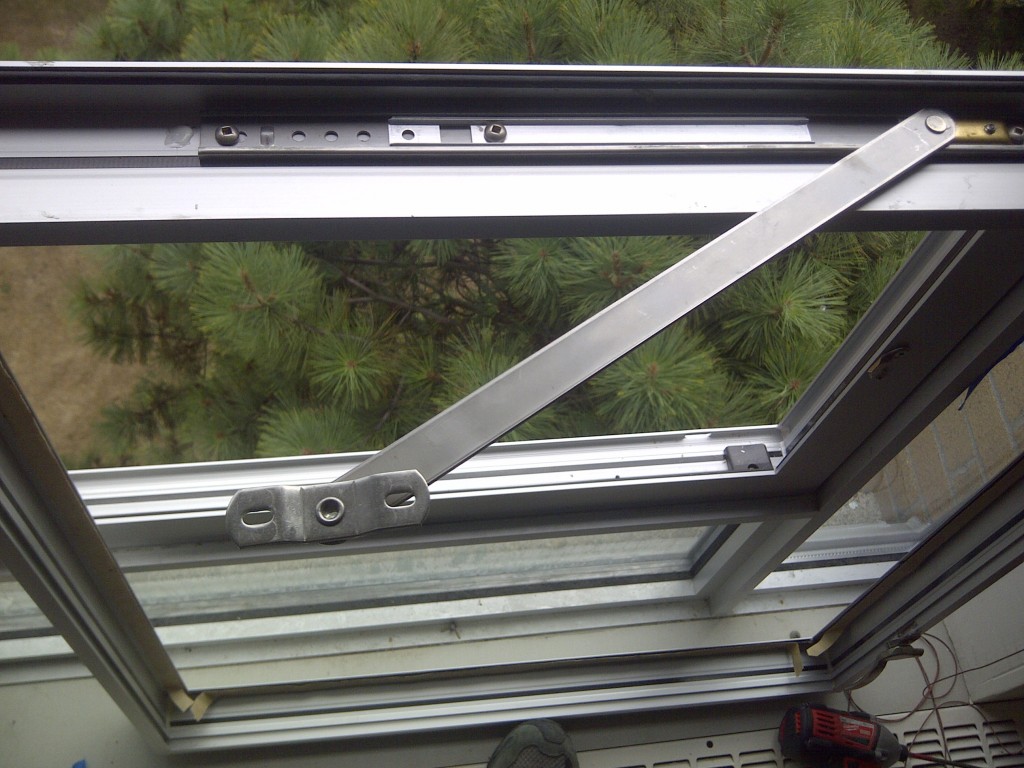 Casement window hinges hardware replacement. We installed new replacement window hinges with restrictor.