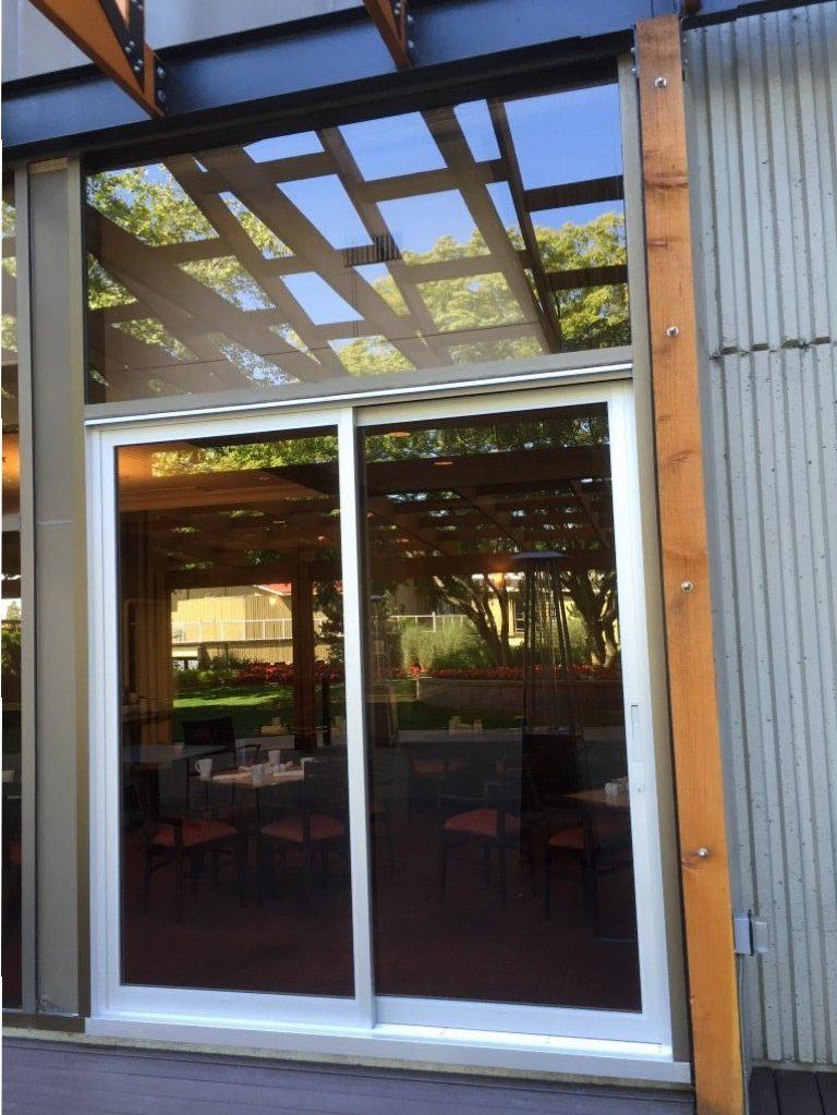 commercial aluminum sliding door restaurant